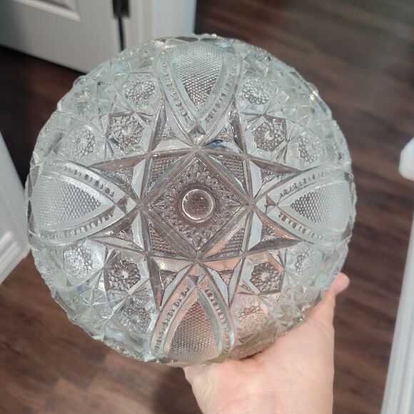 Vintage Jeannette Glass Bowl McKee Fentec Mold 1960s serving bowl pressed glass - Picture 5 of 5